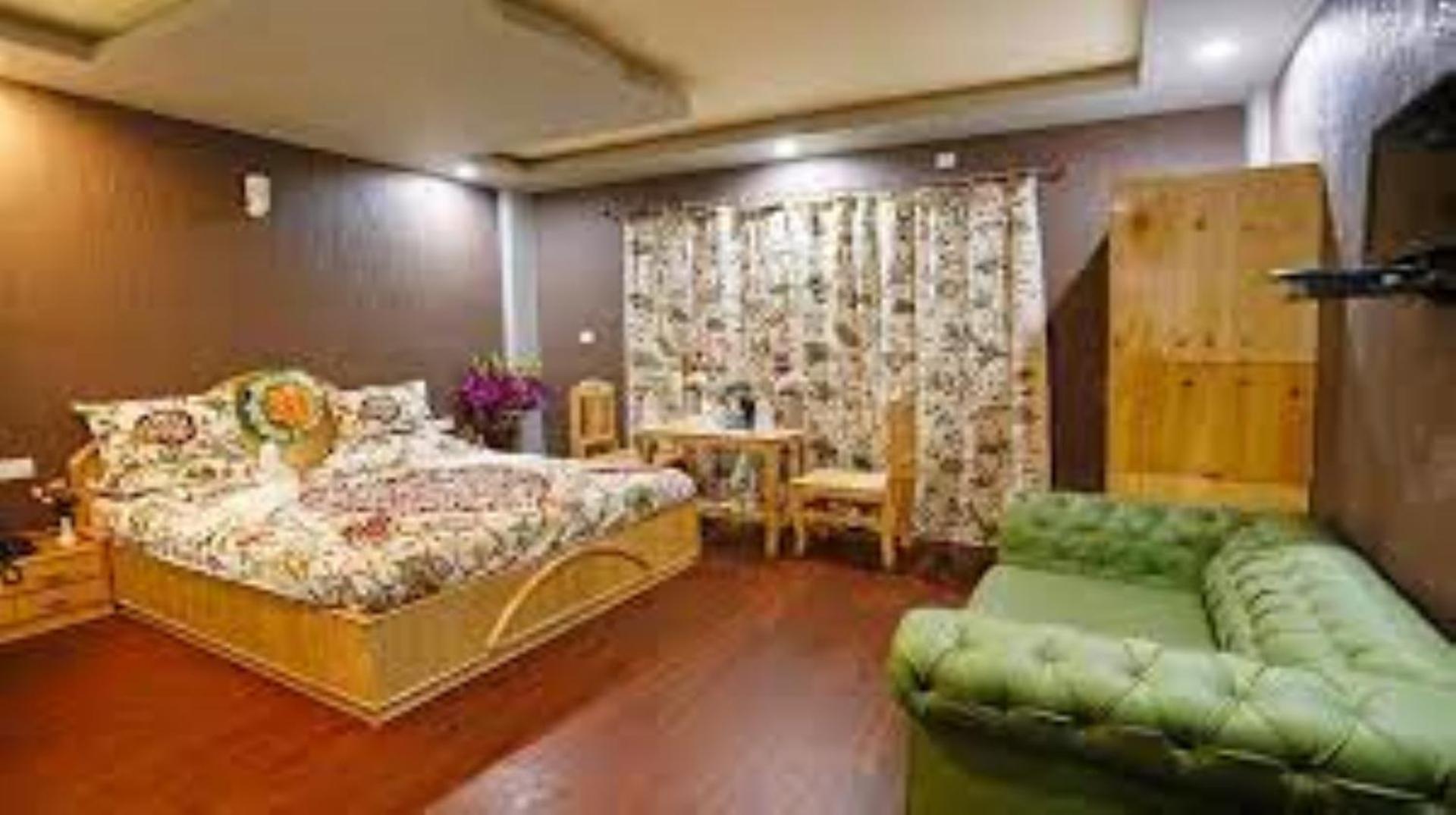 Hotel Shefaf Durgjan ภายนอก รูปภาพ