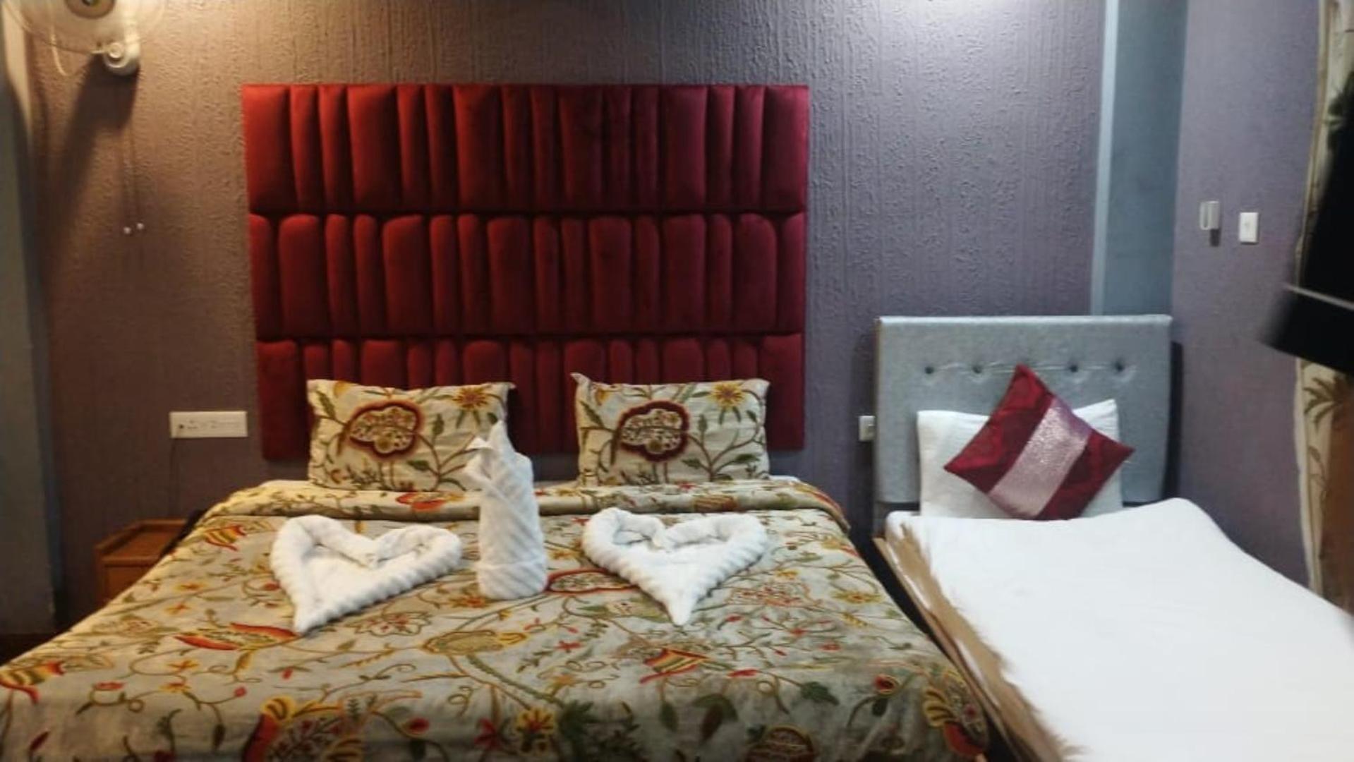 Hotel Shefaf Durgjan ภายนอก รูปภาพ