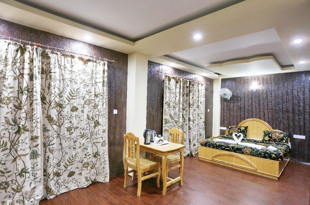 Hotel Shefaf Durgjan ภายนอก รูปภาพ